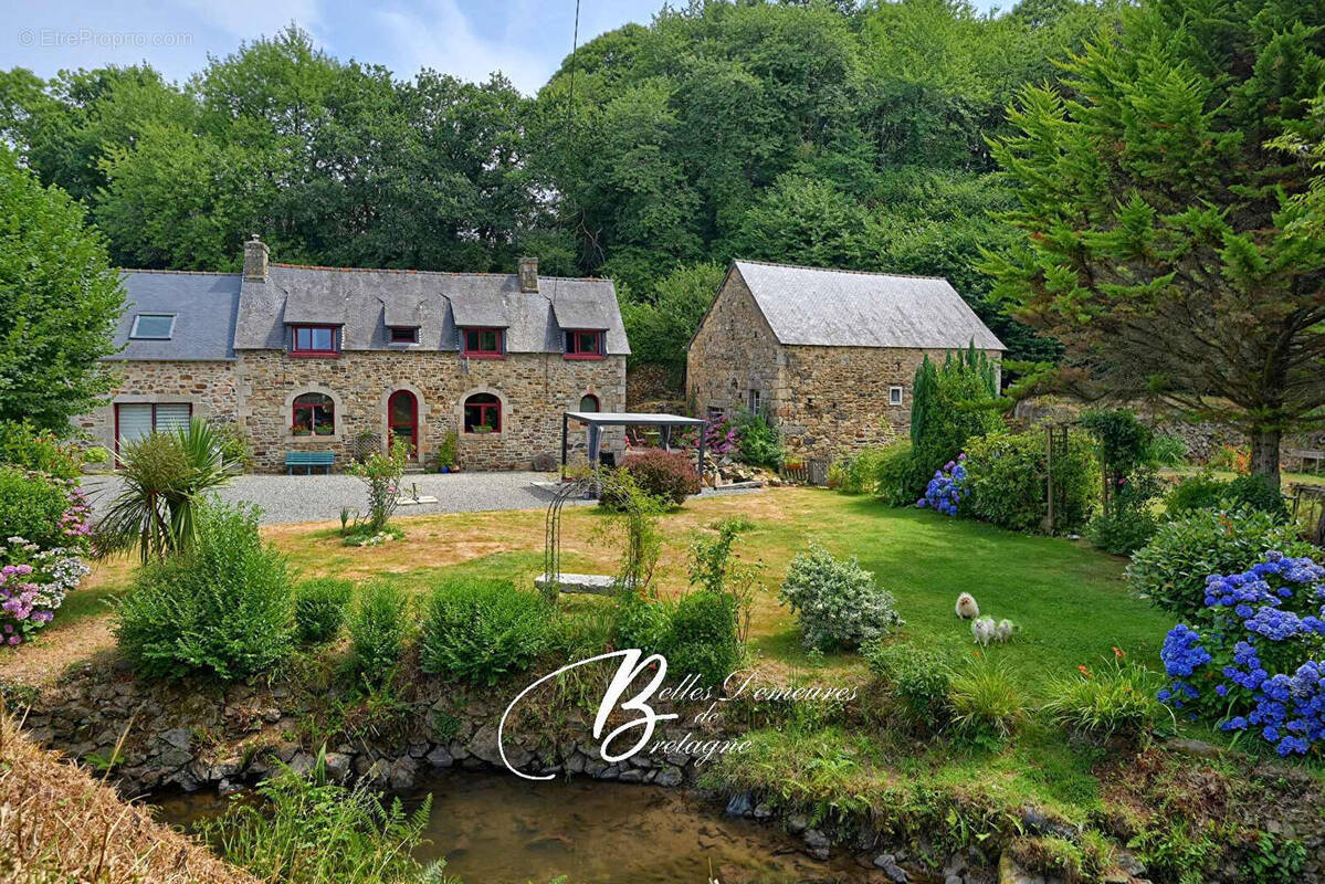Maison à PEDERNEC