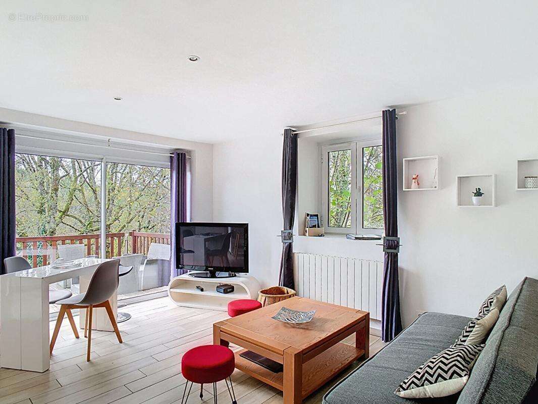 Maison à LE BUISSON-DE-CADOUIN