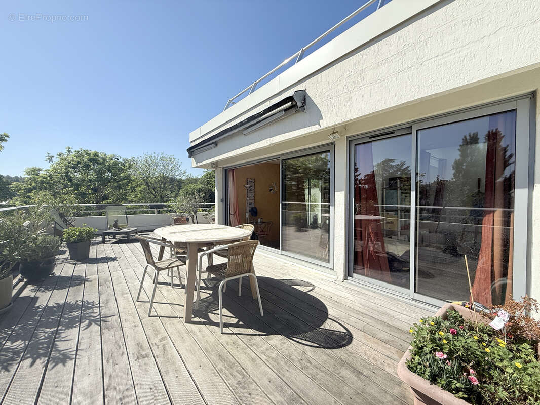 Appartement à RUEIL-MALMAISON