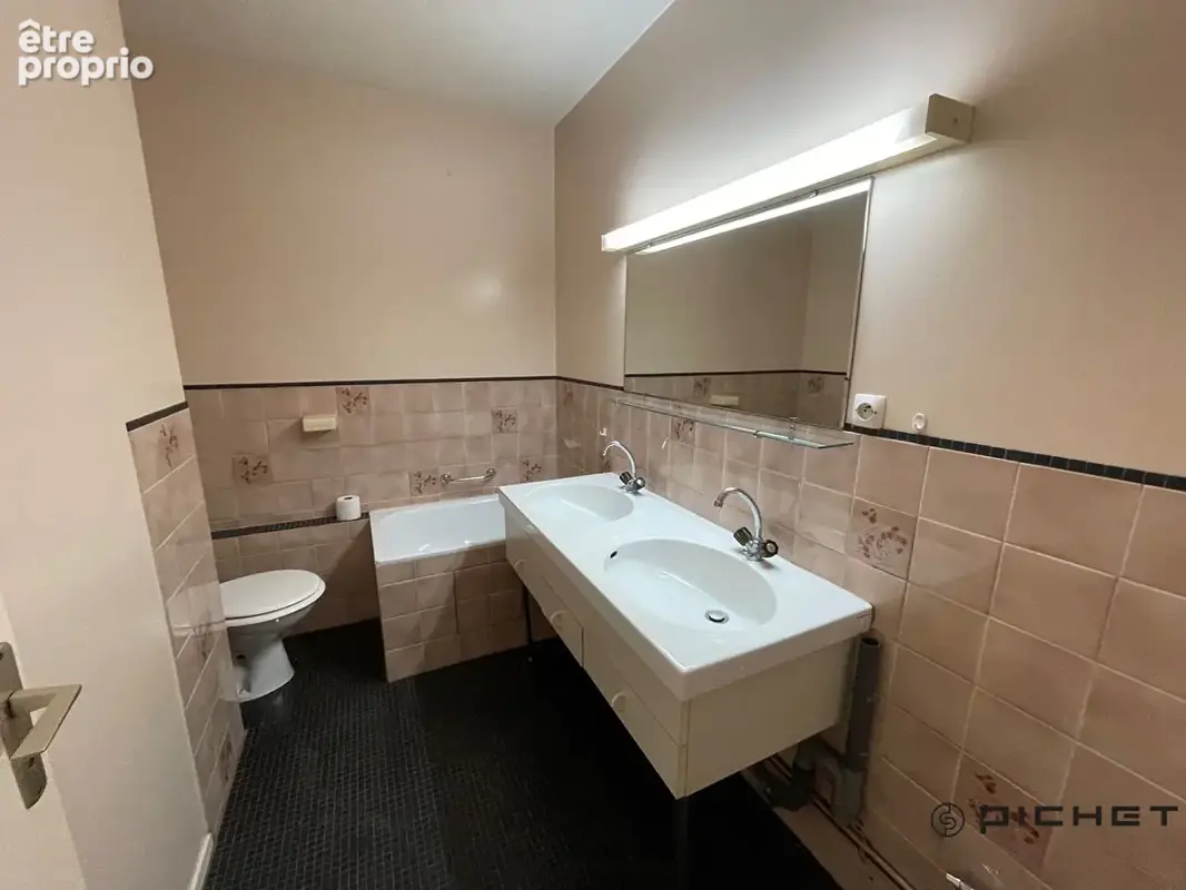 Appartement  T4 centre ville - photo 7