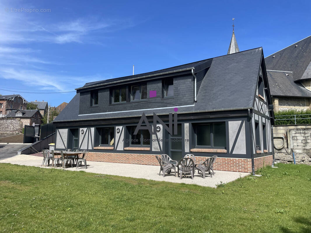 Maison à HAUTOT-SUR-MER