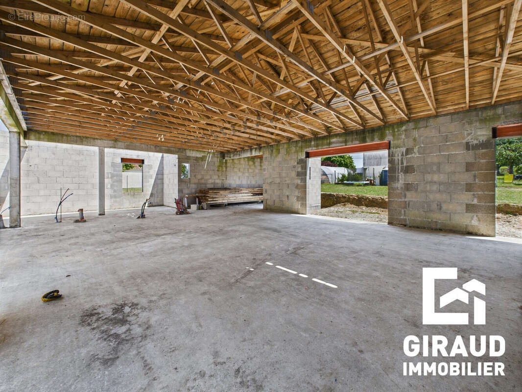 Maison à FONTENAY-LE-COMTE