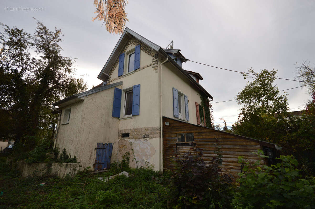 Photo 2 - Maison à VOUJEAUCOURT