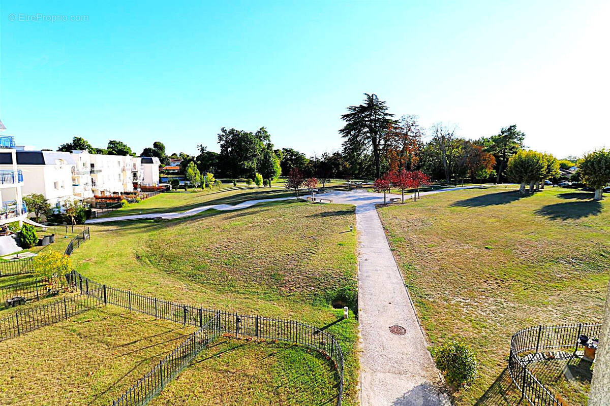 Appartement à VILLENAVE-D'ORNON
