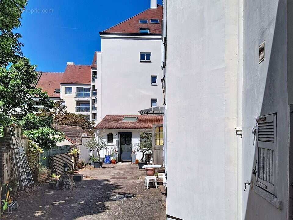 Appartement à RUEIL-MALMAISON