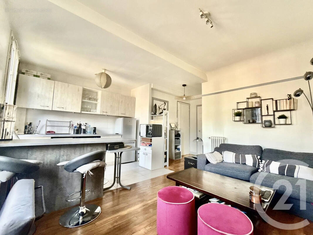 Appartement à CLICHY