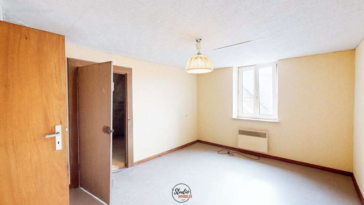 Maison à NIEDERBRONN-LES-BAINS