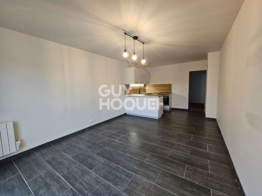 Appartement à CHAMPDEUIL