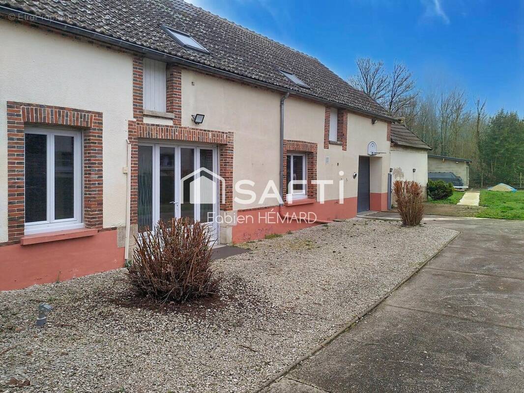 Photo 1 - Maison à CONNANTRE