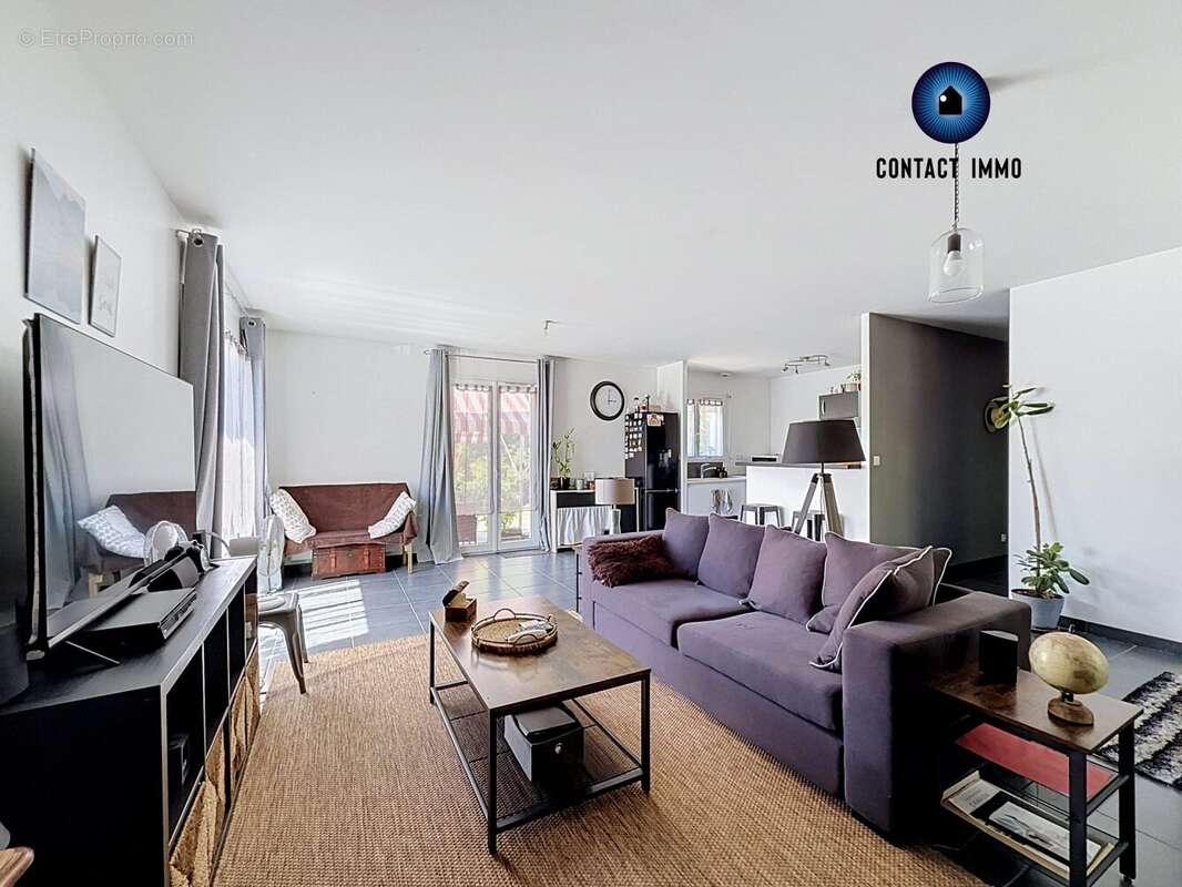 Maison 79 m² à Donzenac  - photo 3