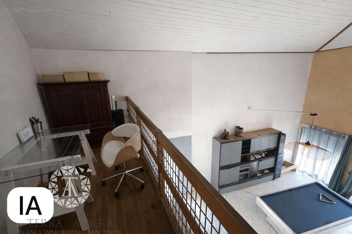 Maison à LAROQUE-DES-ALBERES