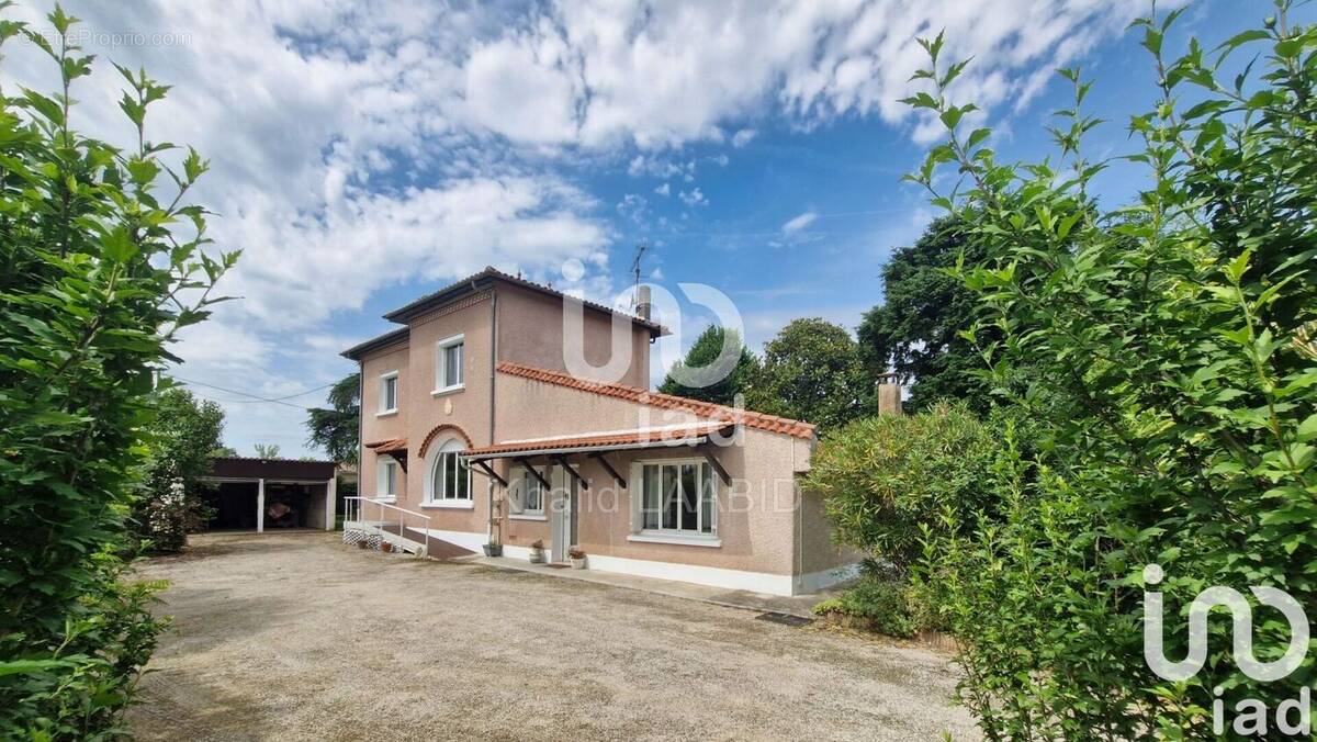 Photo 1 - Maison à REYNIES