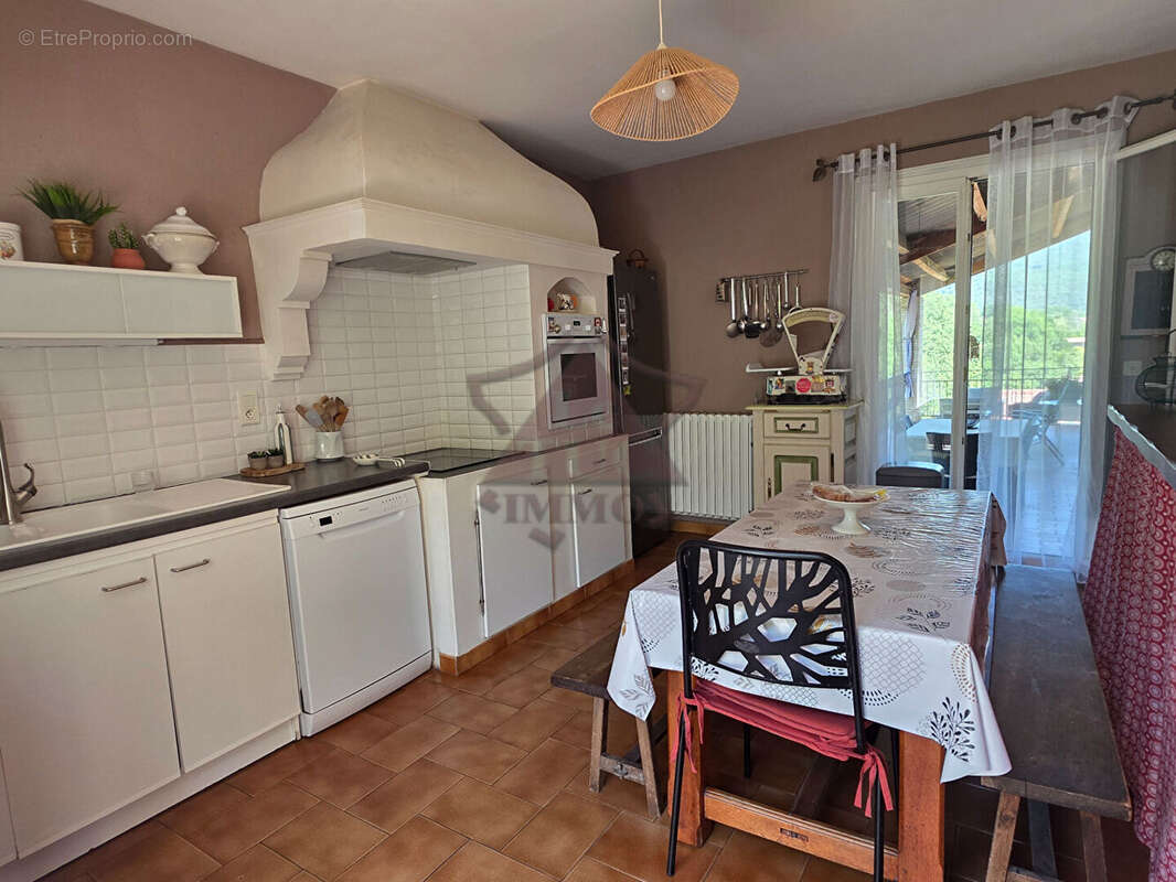 Grande maison familiale avec 6 chambres - photo 7