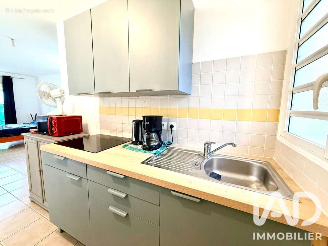Appartement 27 m² à Le Tampon  - photo 8