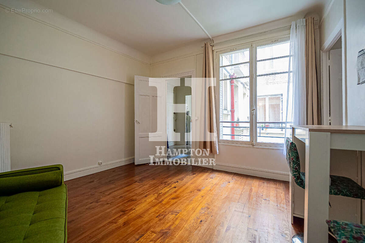 Appartement à PARIS-19E