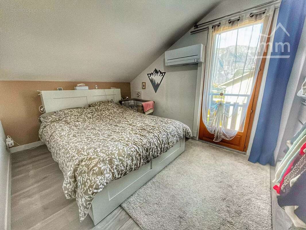 Appartement à AITON