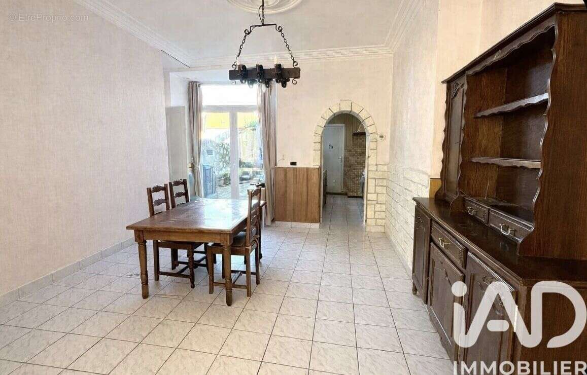 Photo 2 - Maison à SAINT-MARTIN-BOULOGNE
