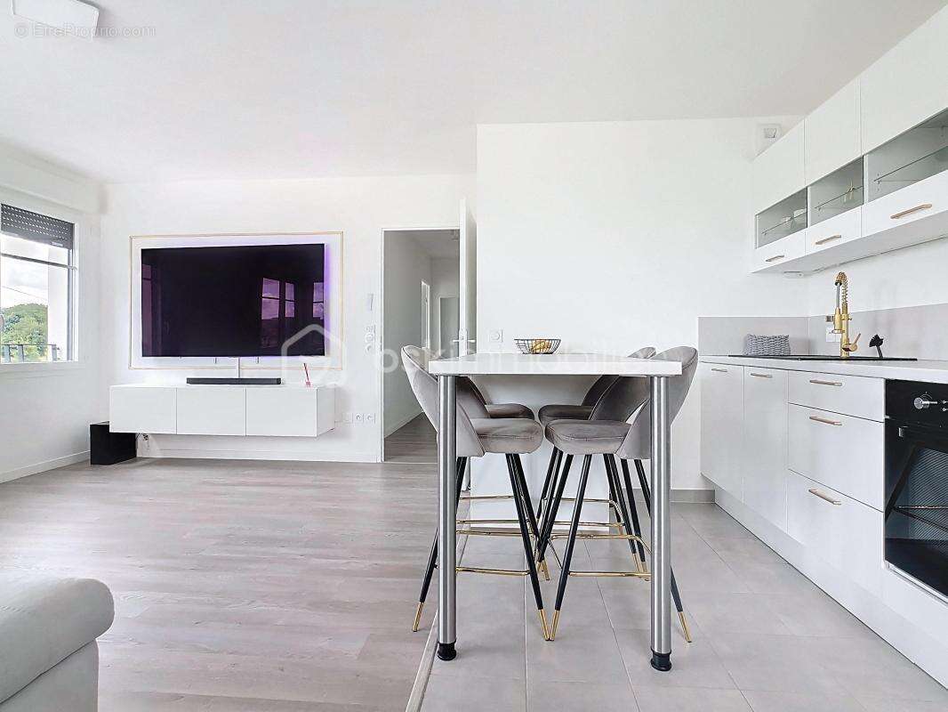 Appartement à CHESSY