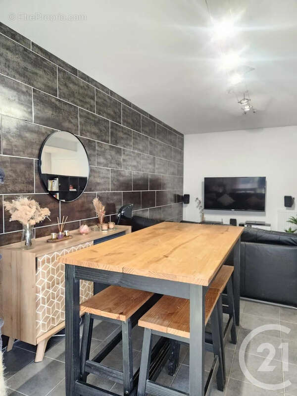 Appartement à VAULX-EN-VELIN