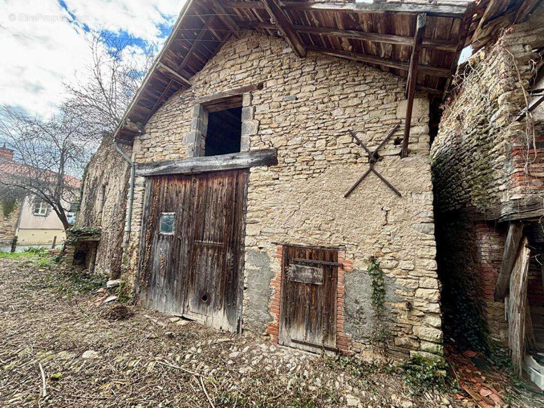 Maison à ARTONNE