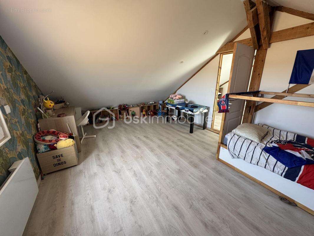 Maison familiale de 162m²- terrain de 1829m² - photo 16
