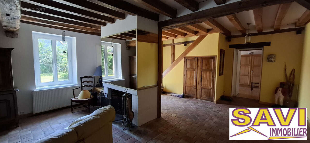 Maison 190 m² à La Selle-Sur-Le-Bied  - photo 4