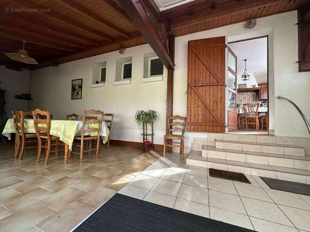 Maison à CHAUDEFONDS-SUR-LAYON