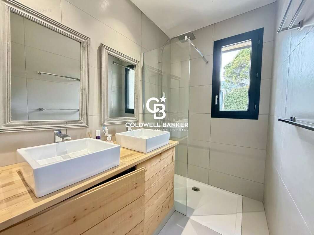 Maison à CAVALAIRE-SUR-MER