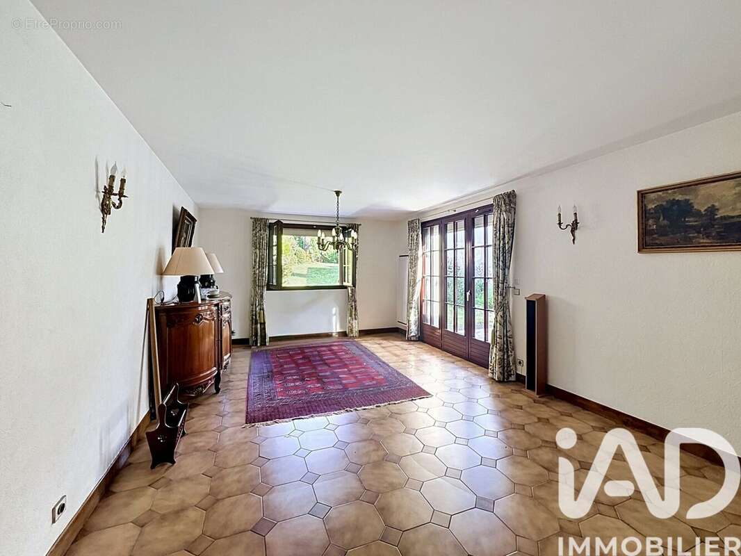 Photo 2 - Maison à VILLENEUVE-SAINT-GEORGES