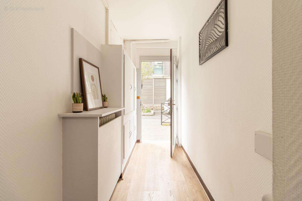 Appartement à LES MUREAUX