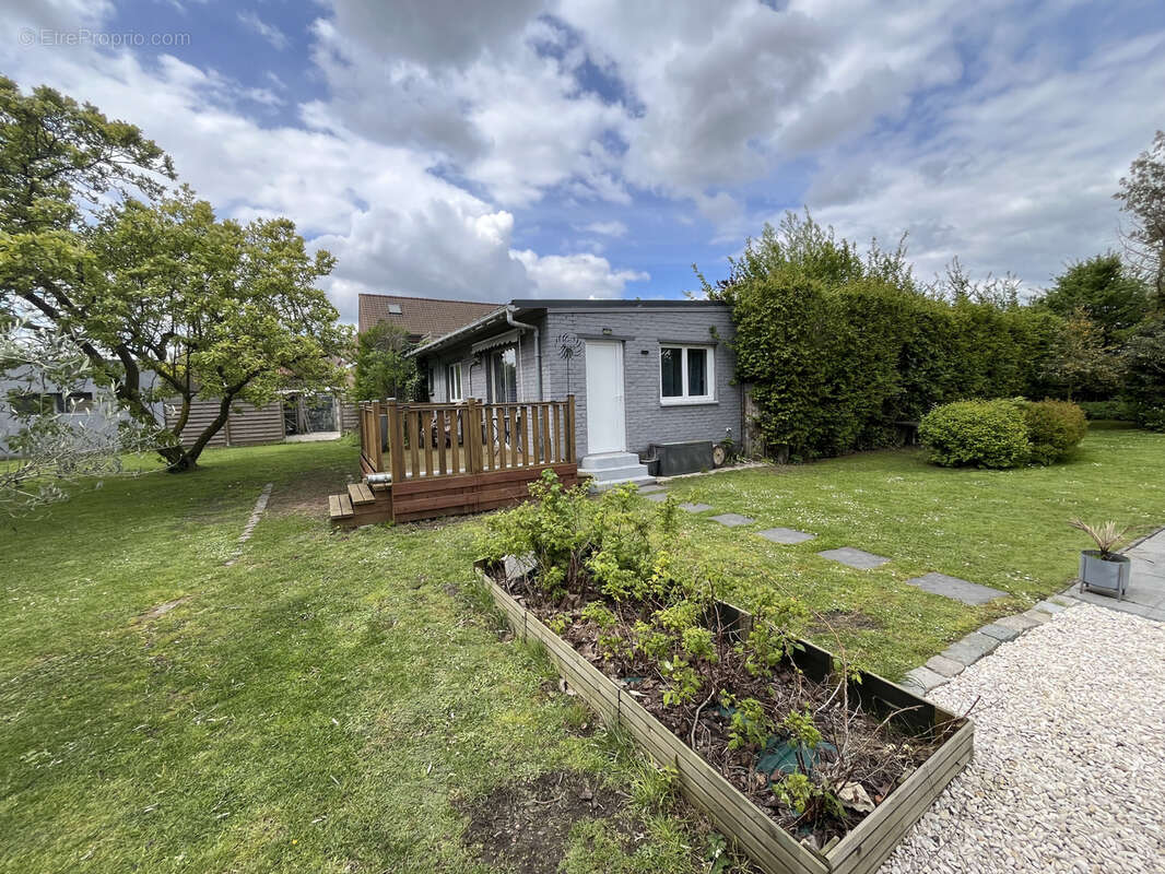 Maison à SAINT-AMAND-LES-EAUX