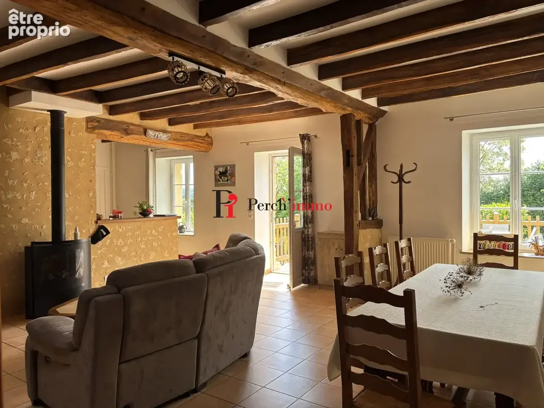 Maison 5 pièces 116 m² à vendre à Mortagne-Au-Perche (61400) - photo 2