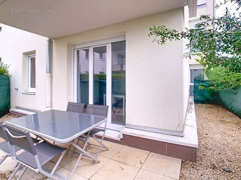 Appartement à VILLE-LA-GRAND