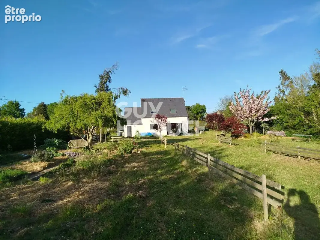 Photo Maison à Lantic au prix de 302 100€