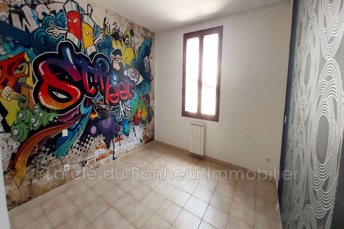 Appartement à SAINT-MARTIN-DE-BROMES