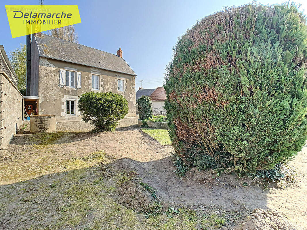 Maison à BRICQUEVILLE-SUR-MER