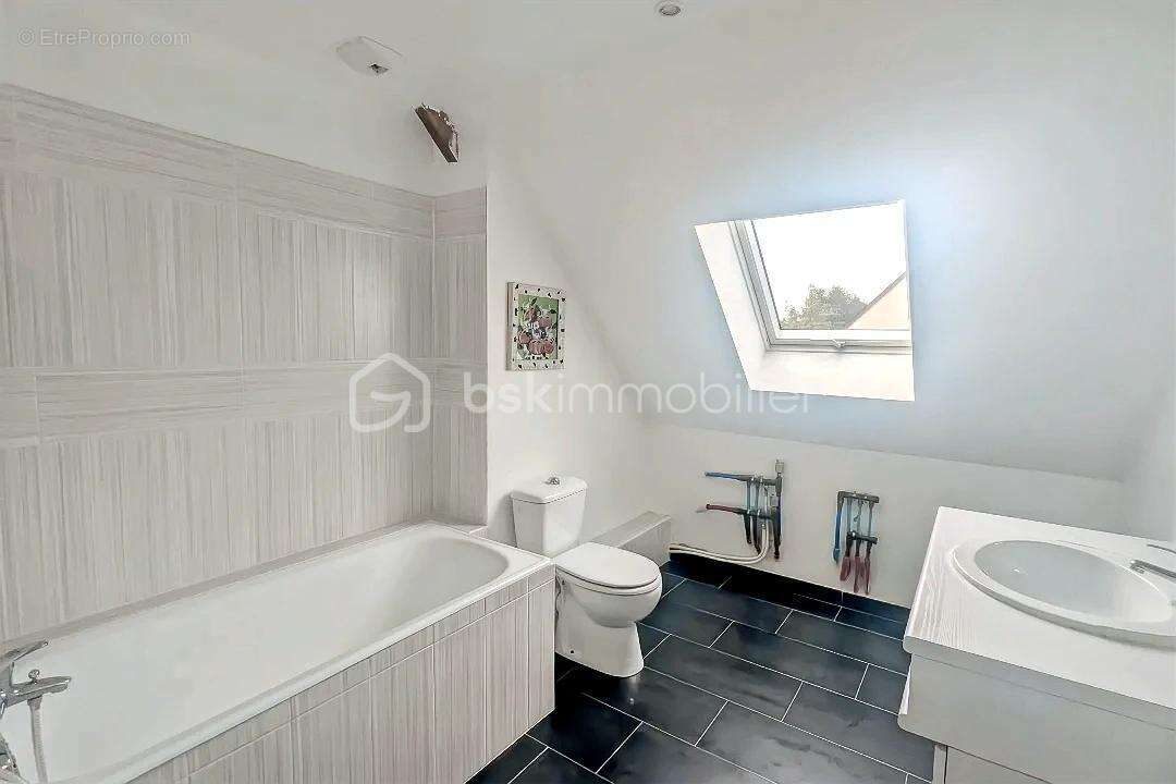 Maison à LA GUERCHE-DE-BRETAGNE