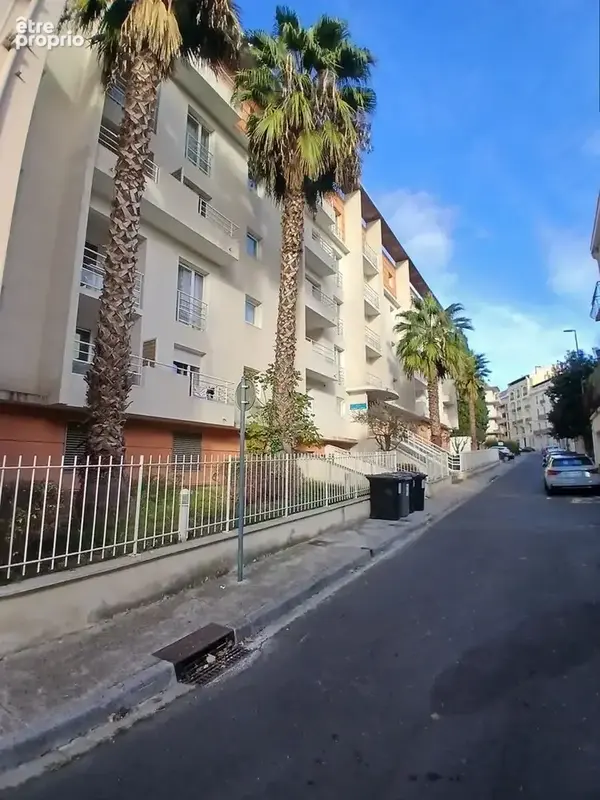 Appartement 1 pièce 19 m² à vendre à Beziers (34500) - photo 2