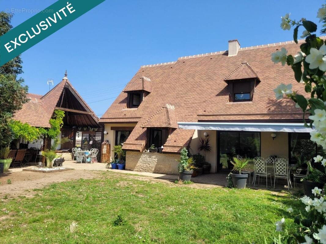 Photo 1 - Maison à OUISTREHAM