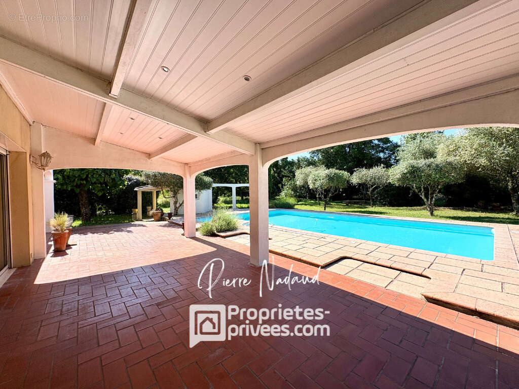 Élégant mas provençal aux portes de Libourne - photo 15