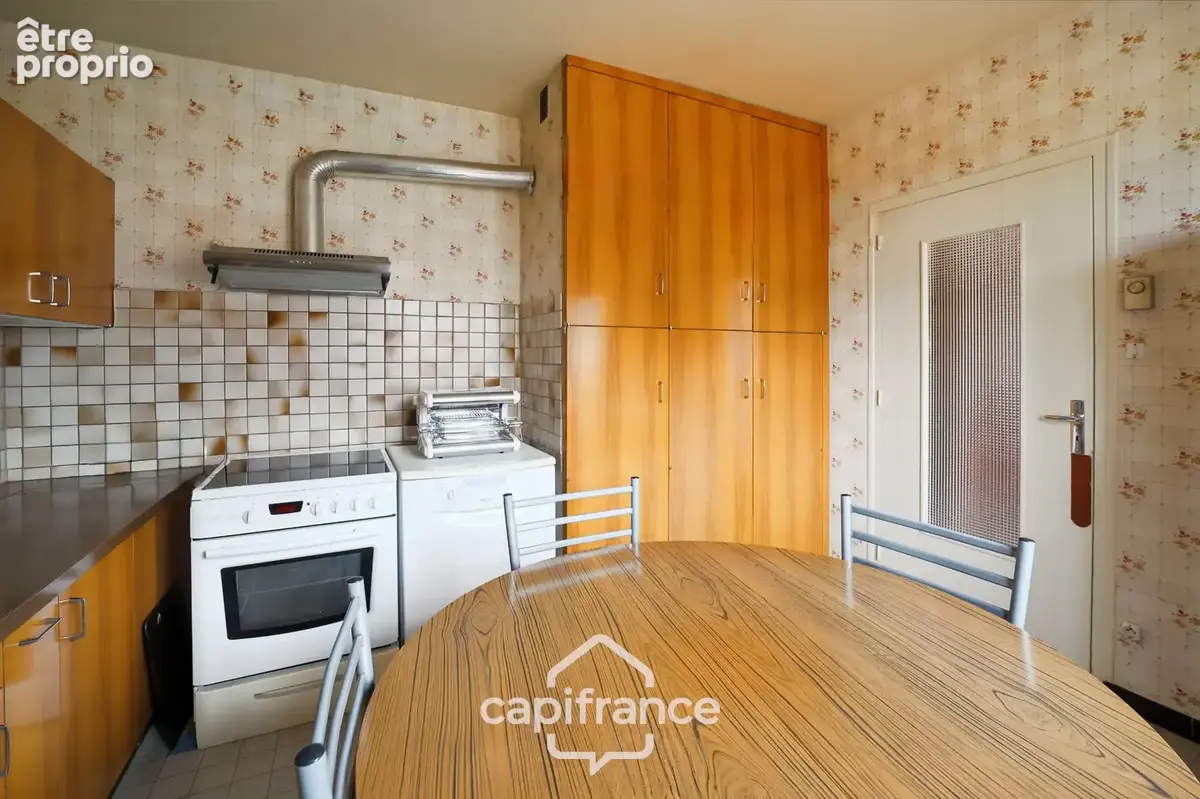 Maison sur sous-sol complet, 4 chambres avec grand garage et terrain clos à Domblans (39) - photo 14