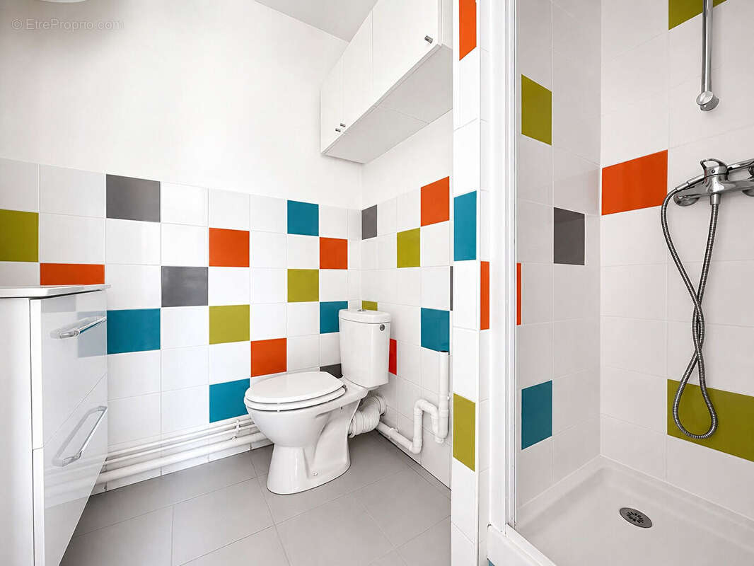 Appartement à PARIS-17E