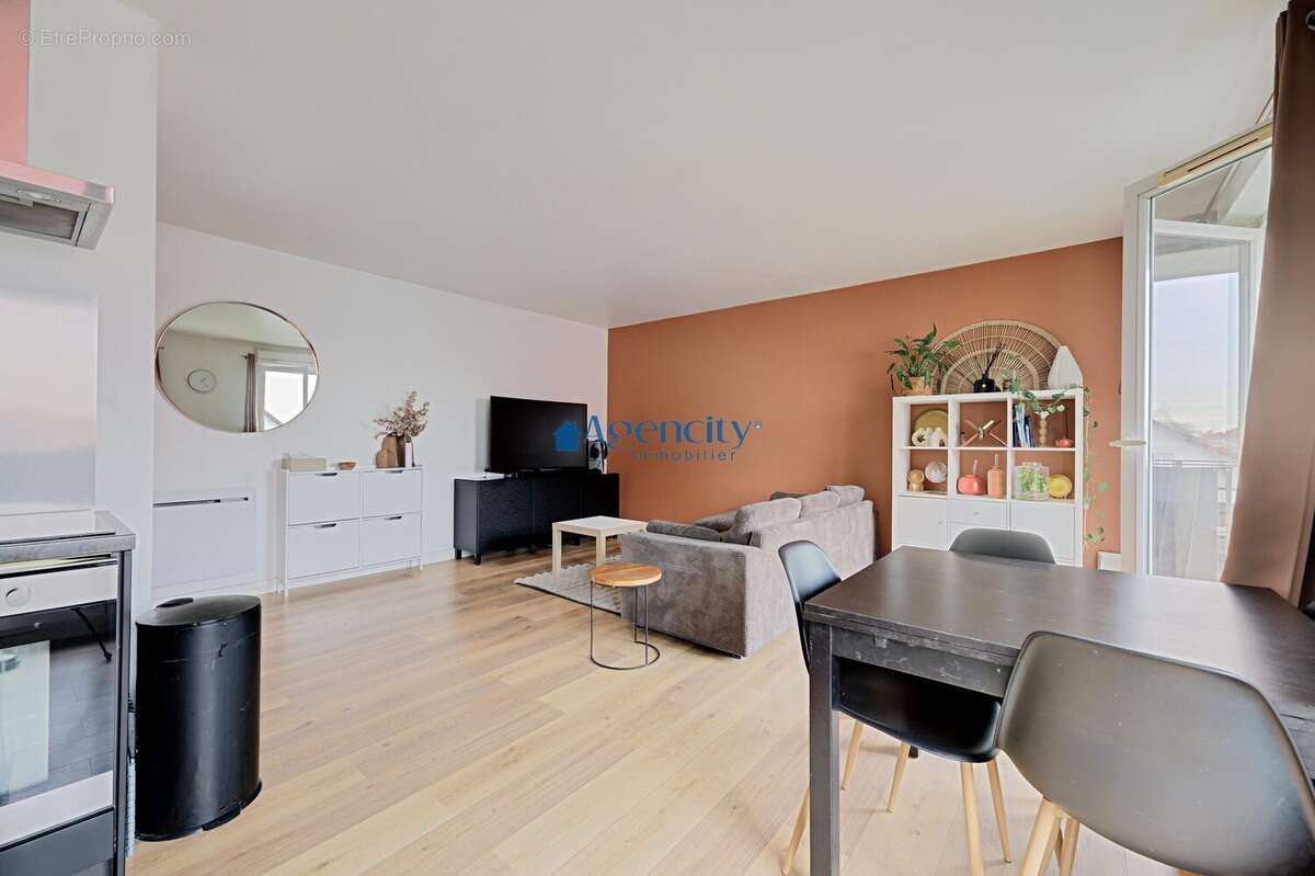 Appartement à CHELLES