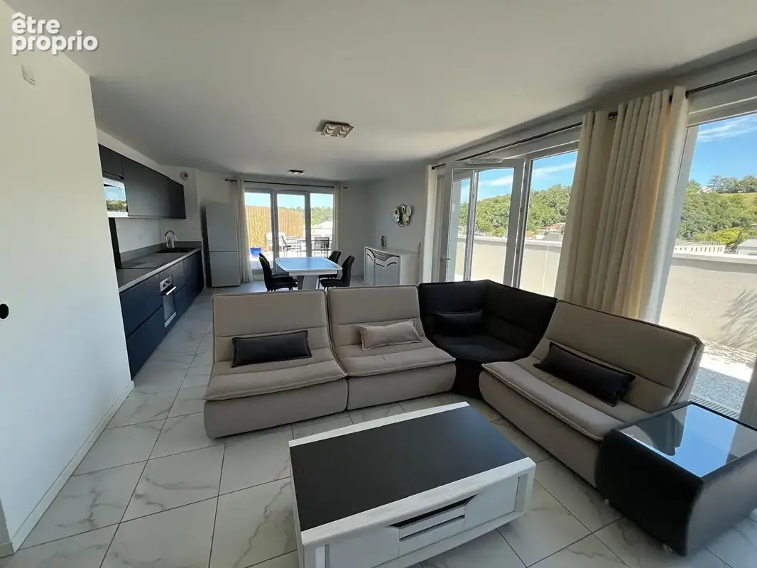 Appartement unique sur les toits de Cenon - photo 4