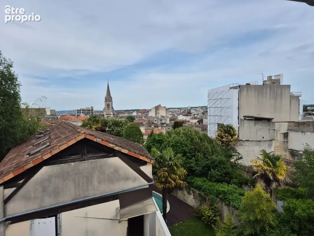 Appartement T2 en résidence sécurisée, face Hôtel de Ville, proche tous commerces et transport - photo 8