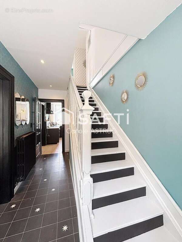 Photo 5 - Maison à LA CLUSE-ET-MIJOUX