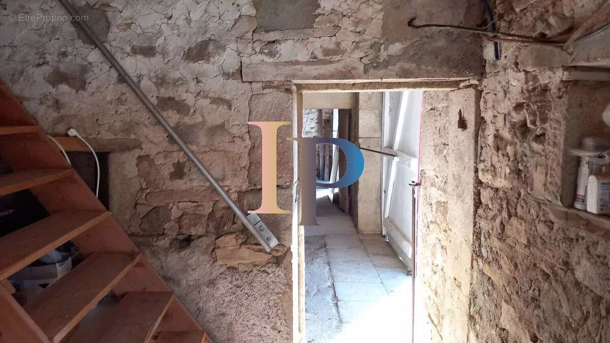 Maison 117 m² à Charlieu  - photo 10
