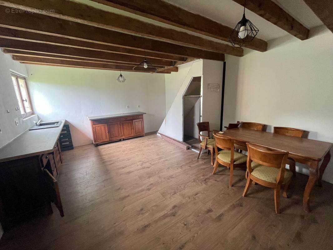 Maison à AMBARES-ET-LAGRAVE