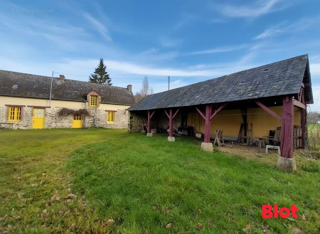 Maison à JANZE