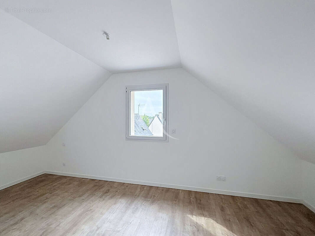 Maison Les Ponts De Ce 6 pièce(s) - photo 11